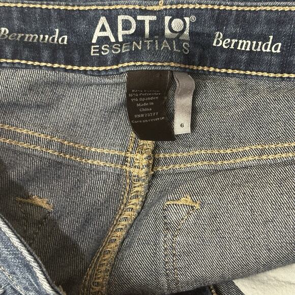 APT 9 Women’s Size 6 Bermuda Jean Shorts Dark Wash Stretch Cuffed Denim - Picture 8 of 13